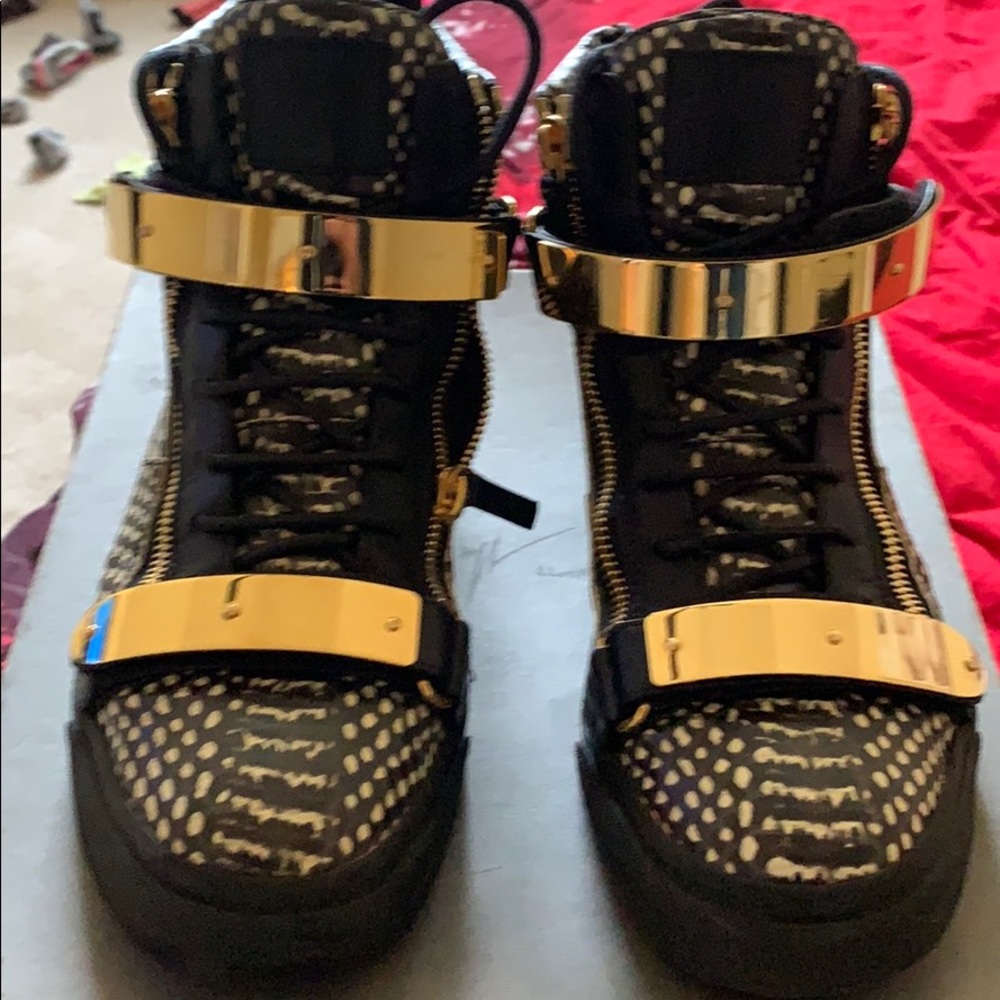 Great Condition Giuseppe’s